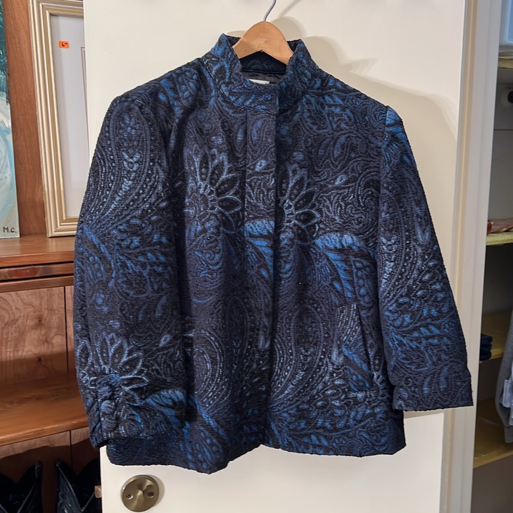 Vintage CHICOS Elegant Blue Paisley Women's Jacket, size 2
